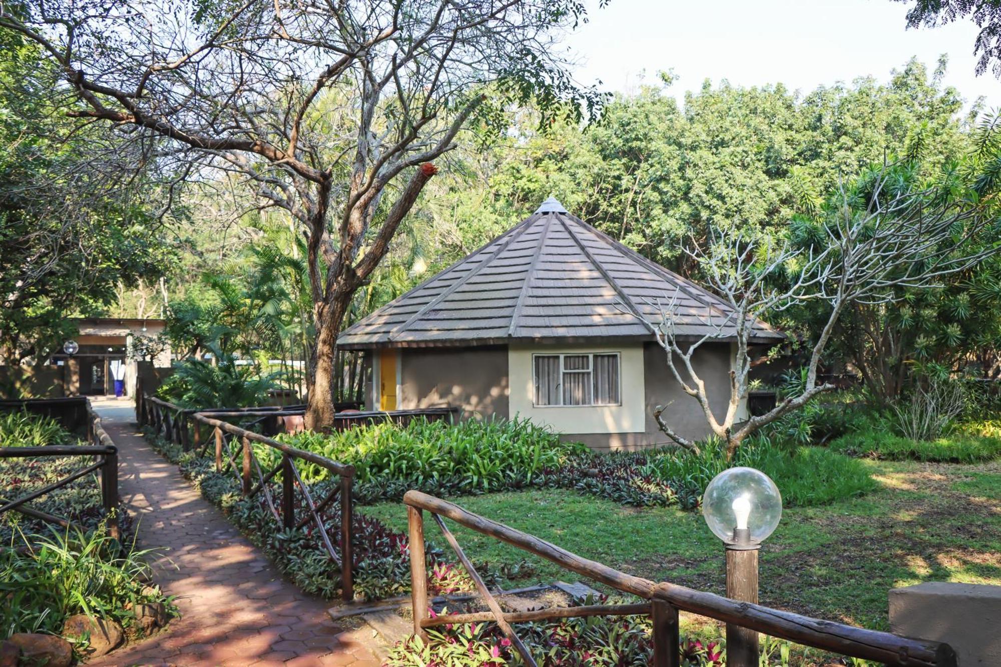 Emdoneni Lodge With Zululand Cat Conservation Project Hluhluwe Eksteriør bilde